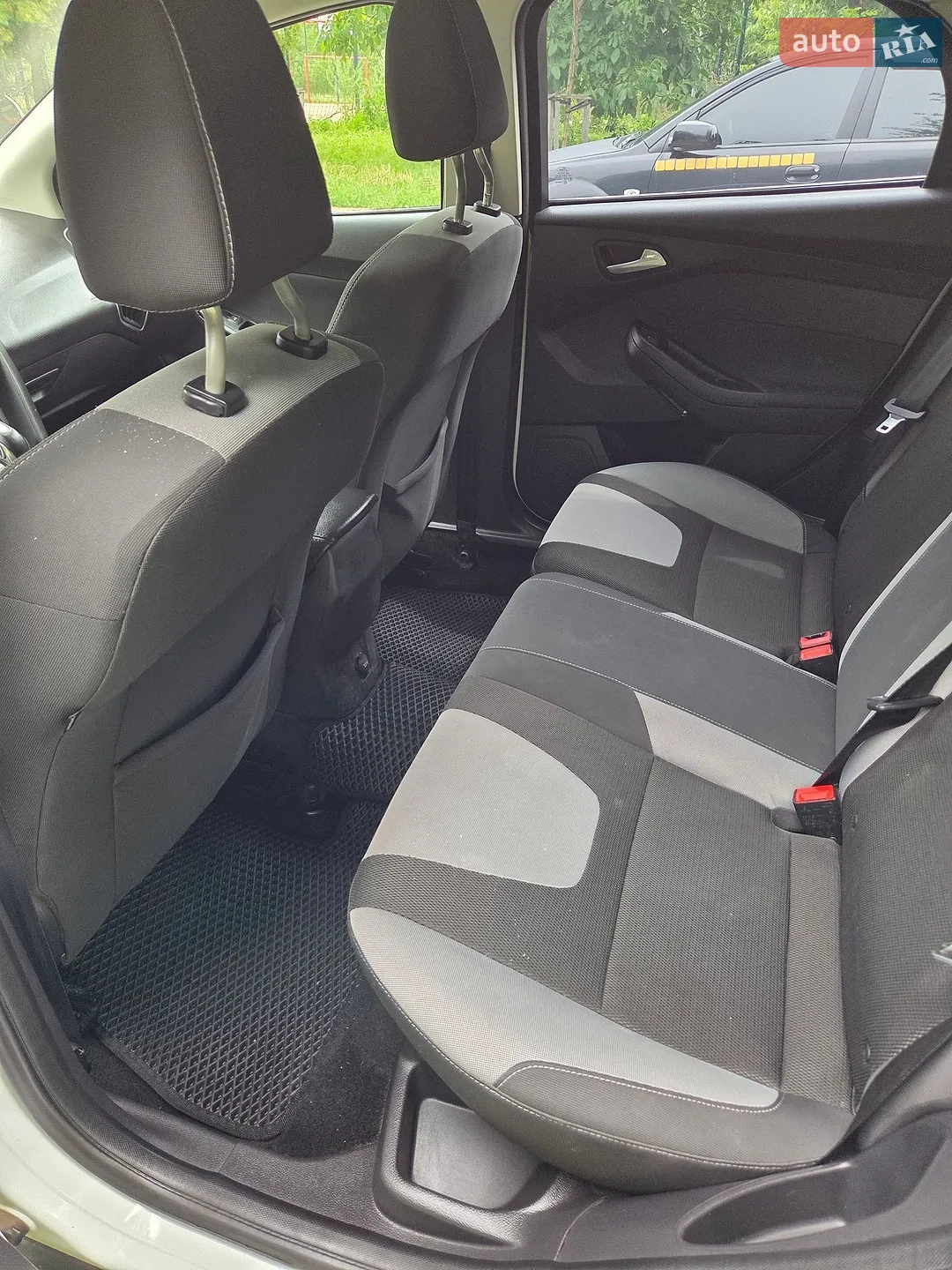 2013 Ford Focus - мініатюра 16