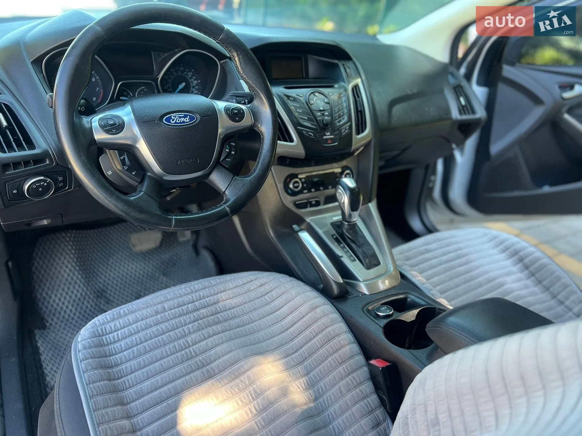 2012 Ford Focus - мініатюра 13