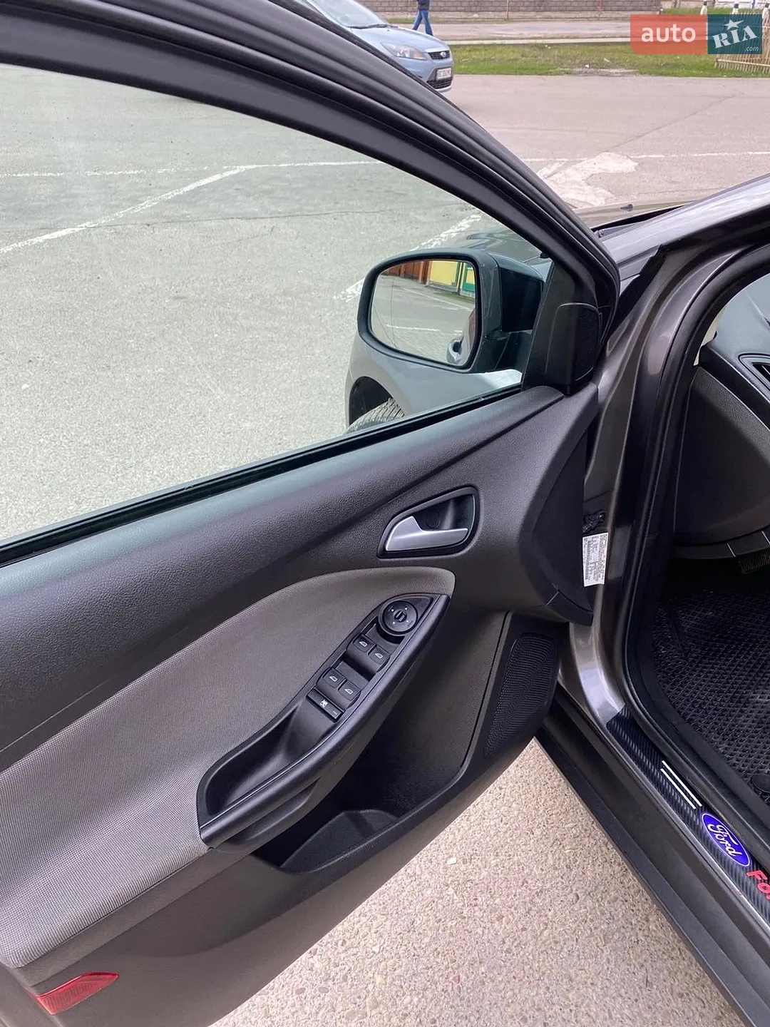2012 Ford Focus - мініатюра 27