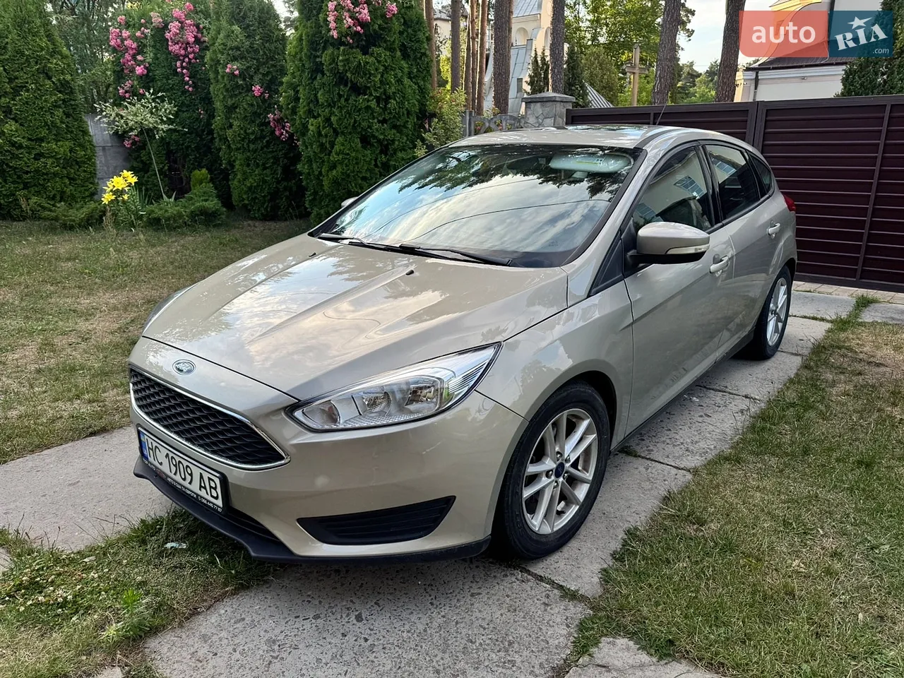 2016 Ford Focus - мініатюра 18