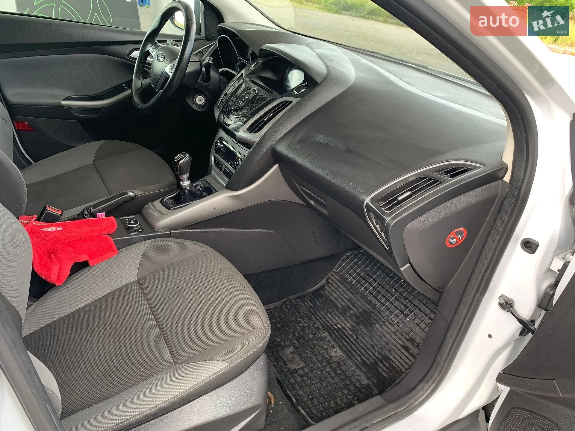 2013 Ford Focus - мініатюра 15