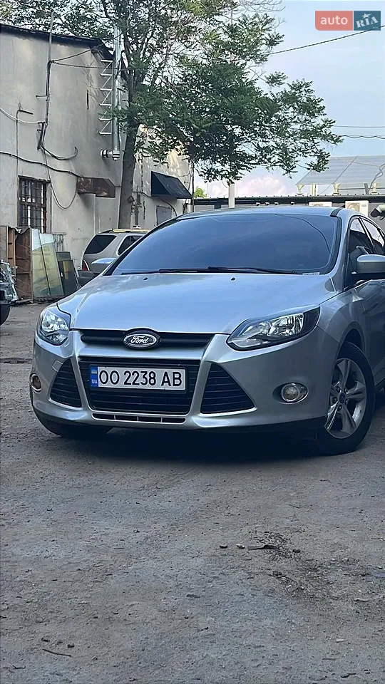 2010 Ford Focus - мініатюра 12