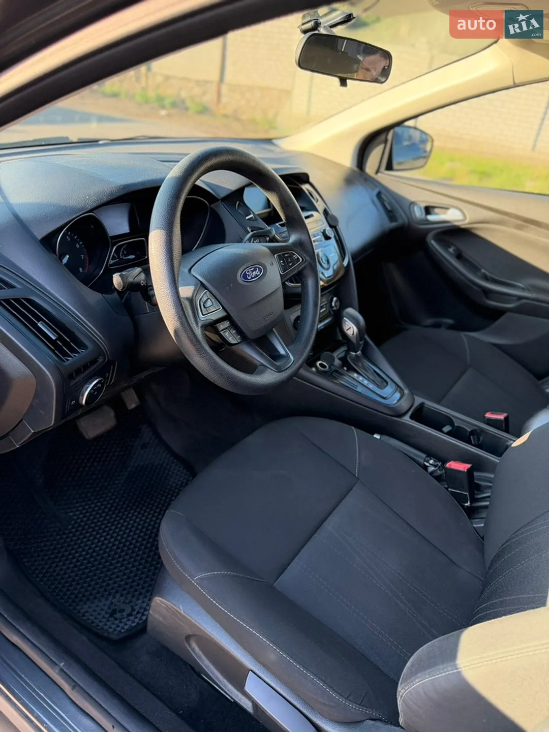 2017 Ford Focus - мініатюра 6