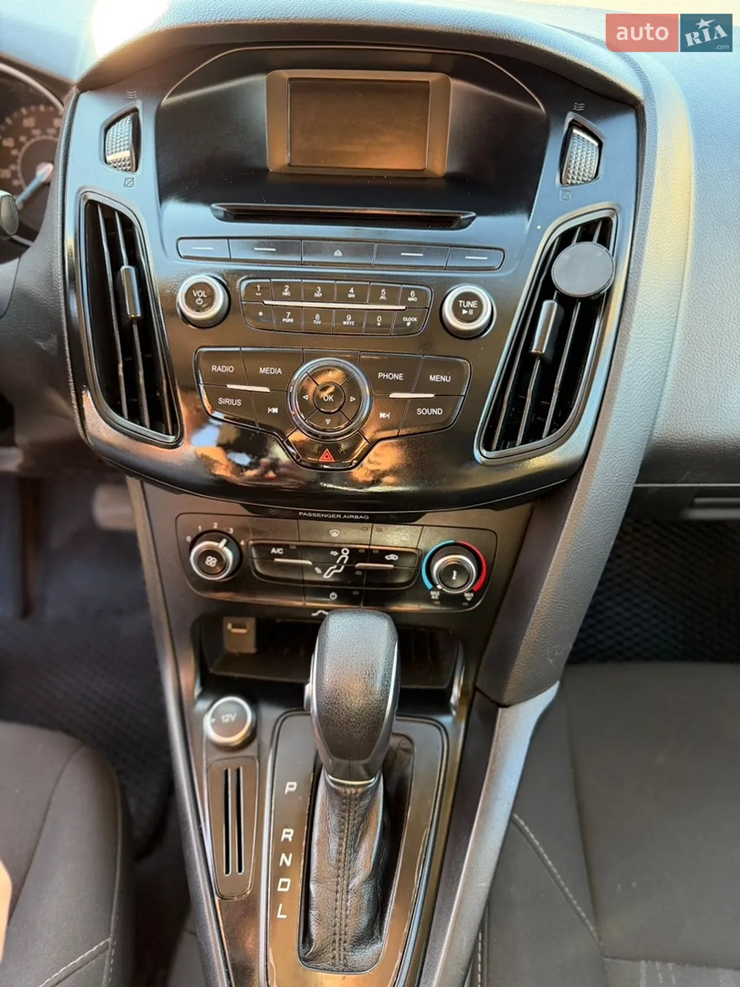 2017 Ford Focus - мініатюра 22