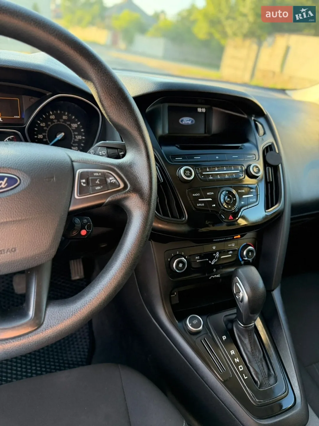 2017 Ford Focus - мініатюра 23