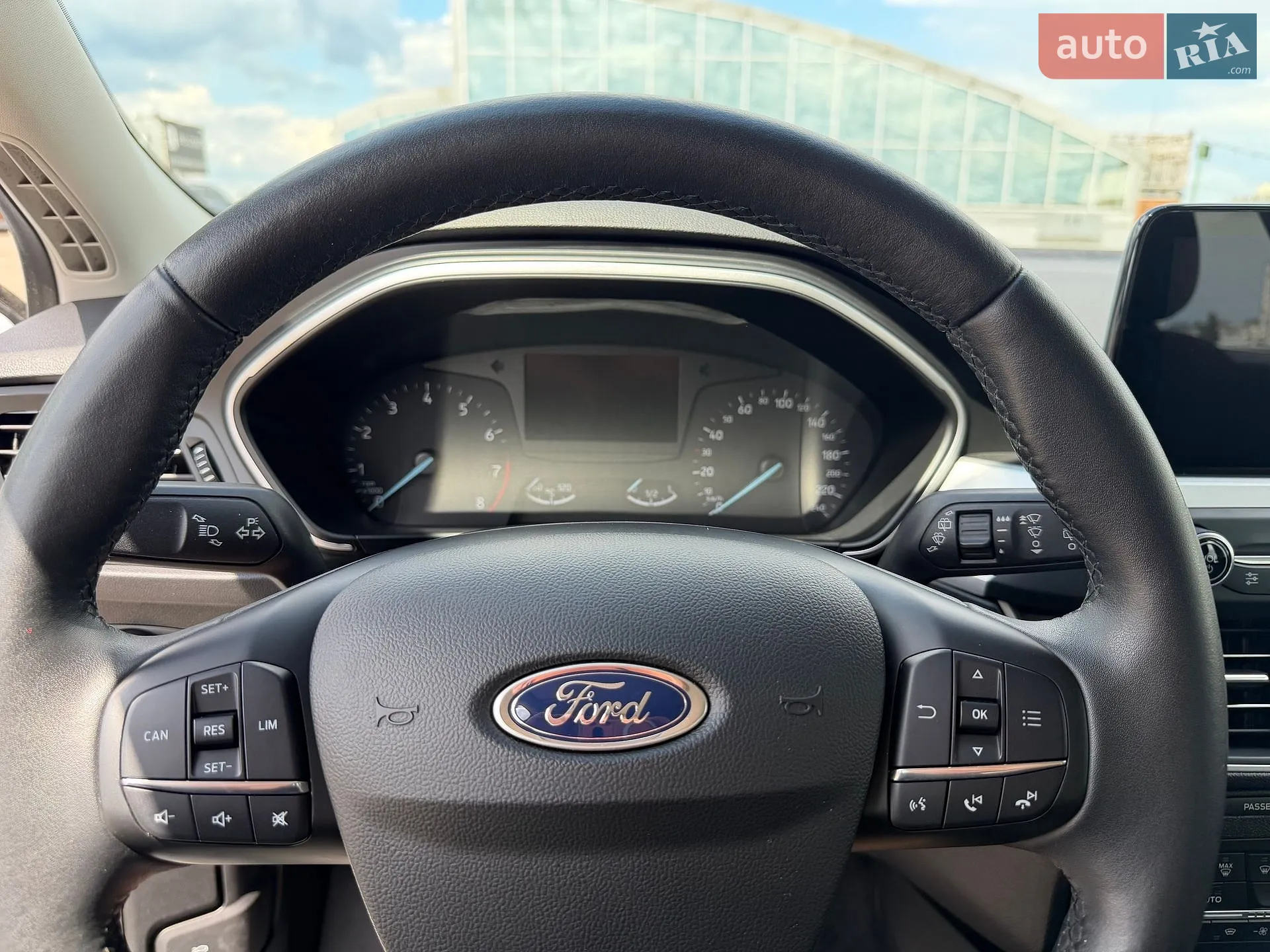 2020 Ford Focus - мініатюра 18