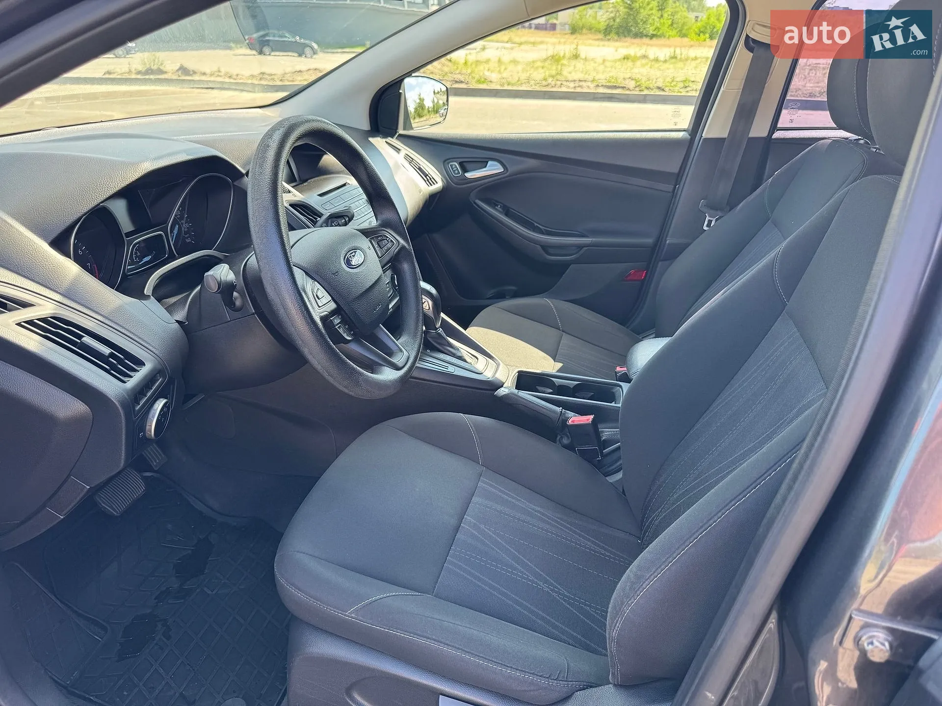 2016 Ford Focus - мініатюра 29
