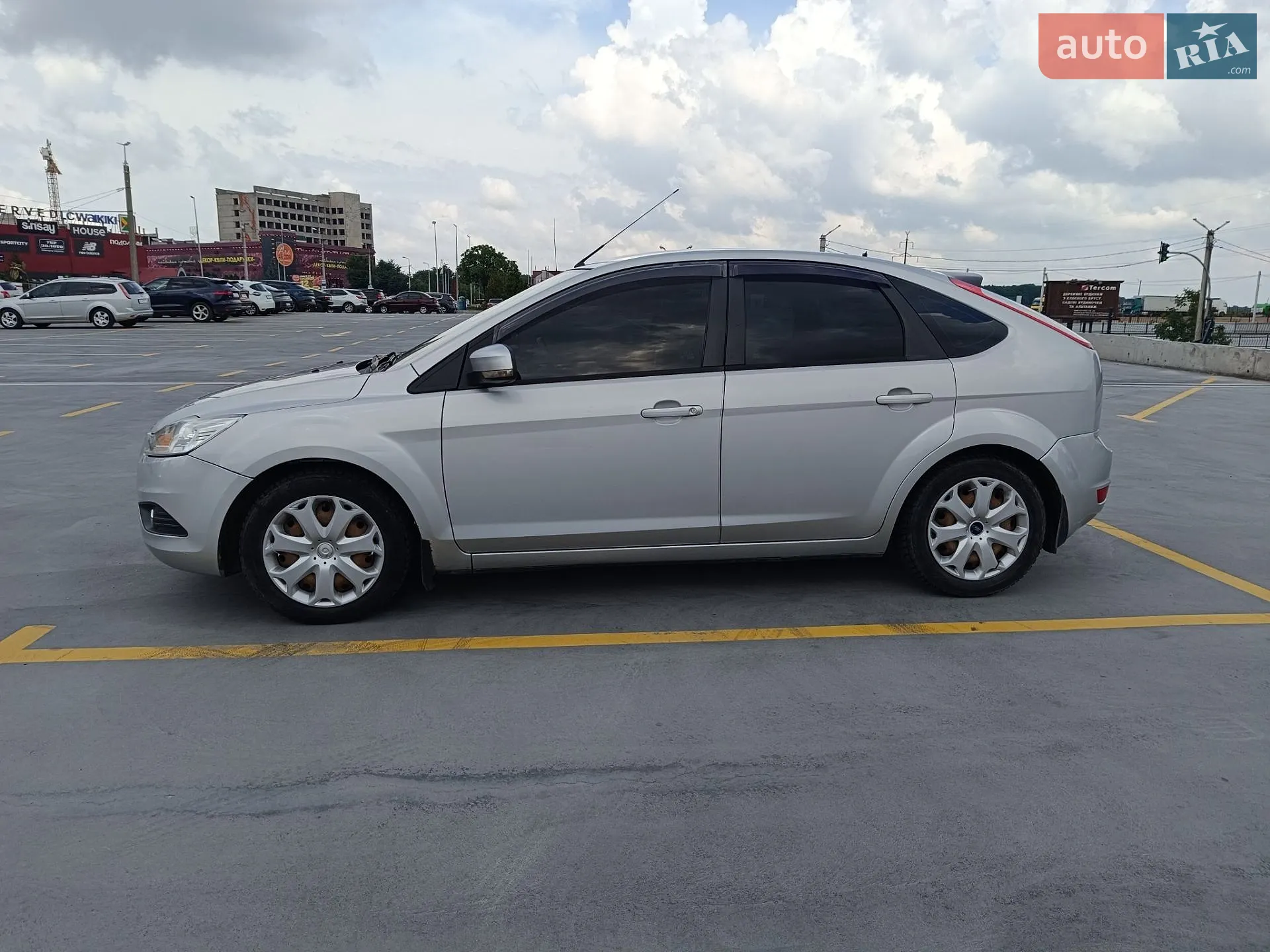 2010 Ford Focus - мініатюра 5
