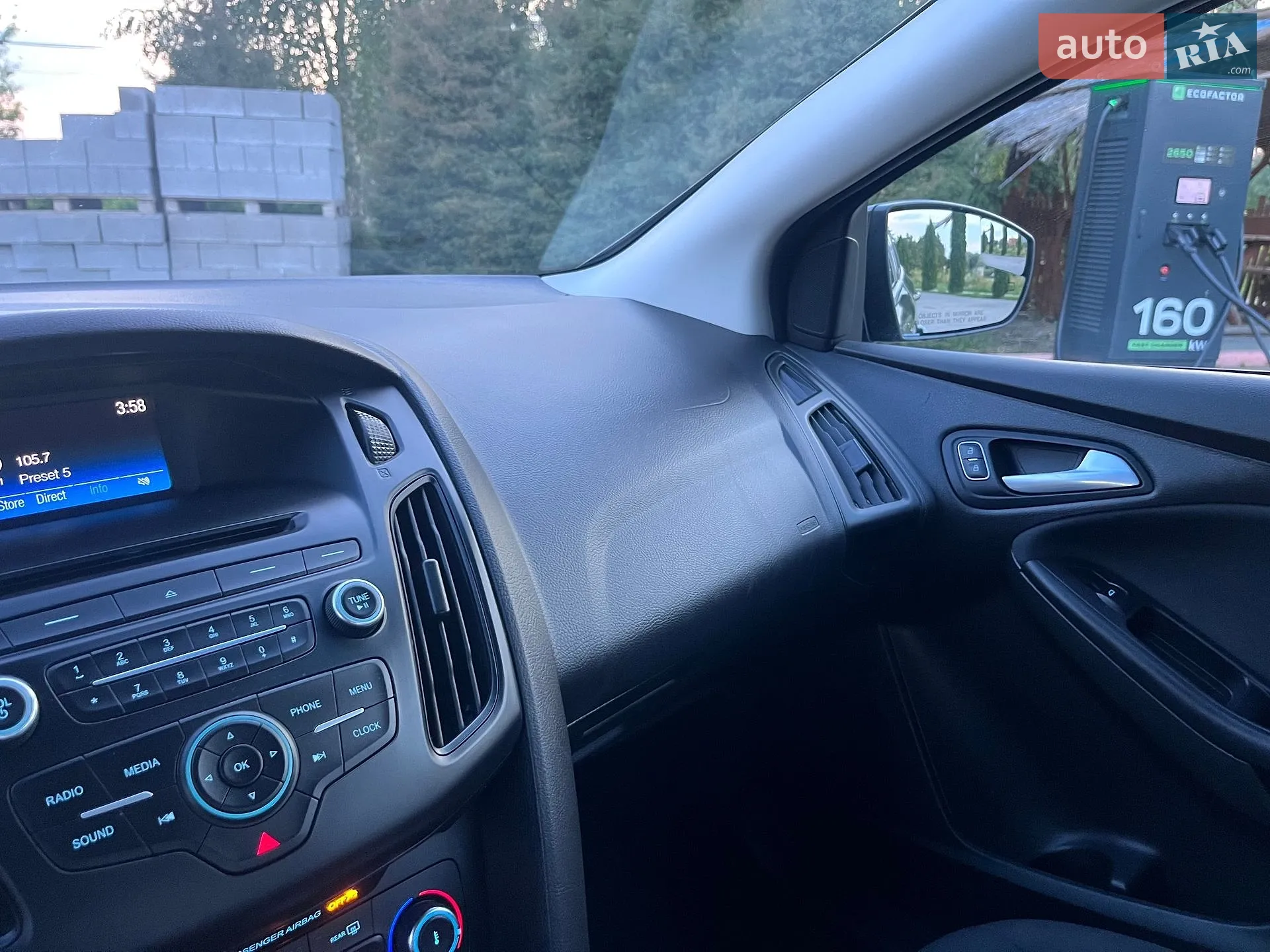 2015 Ford Focus - мініатюра 18