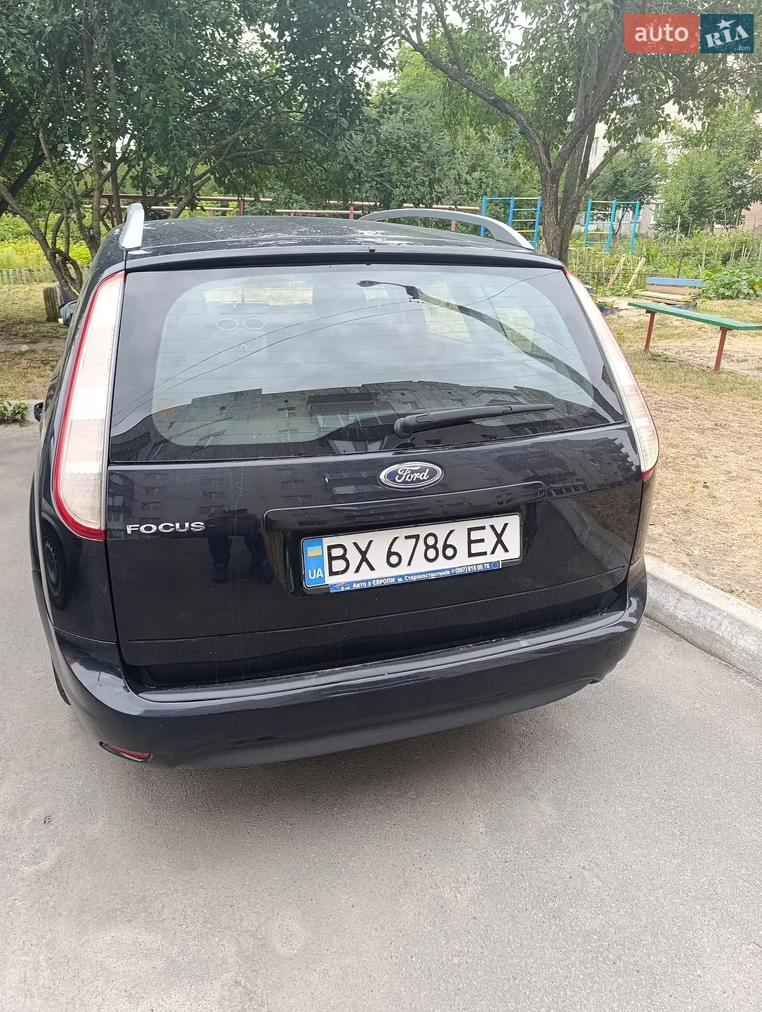 2010 Ford Focus - мініатюра 5