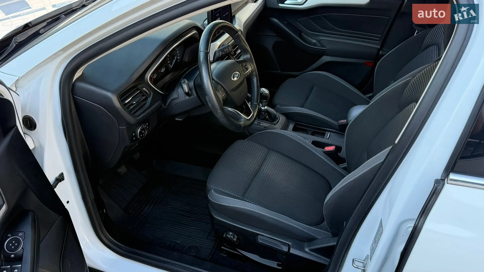 2020 Ford Focus - мініатюра 12