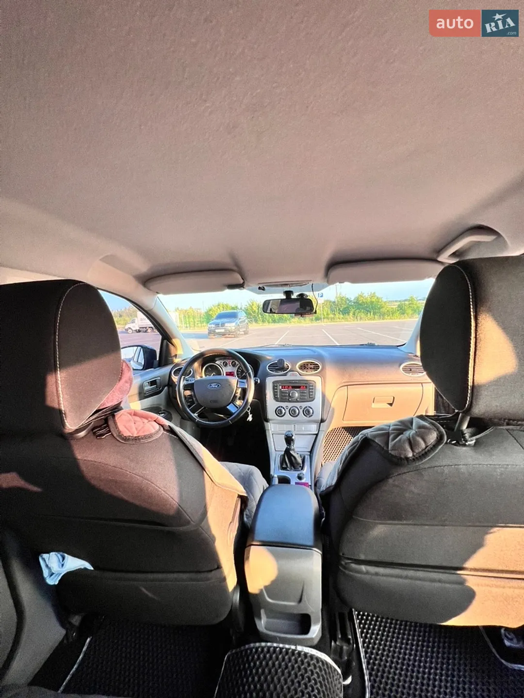 2010 Ford Focus - мініатюра 15