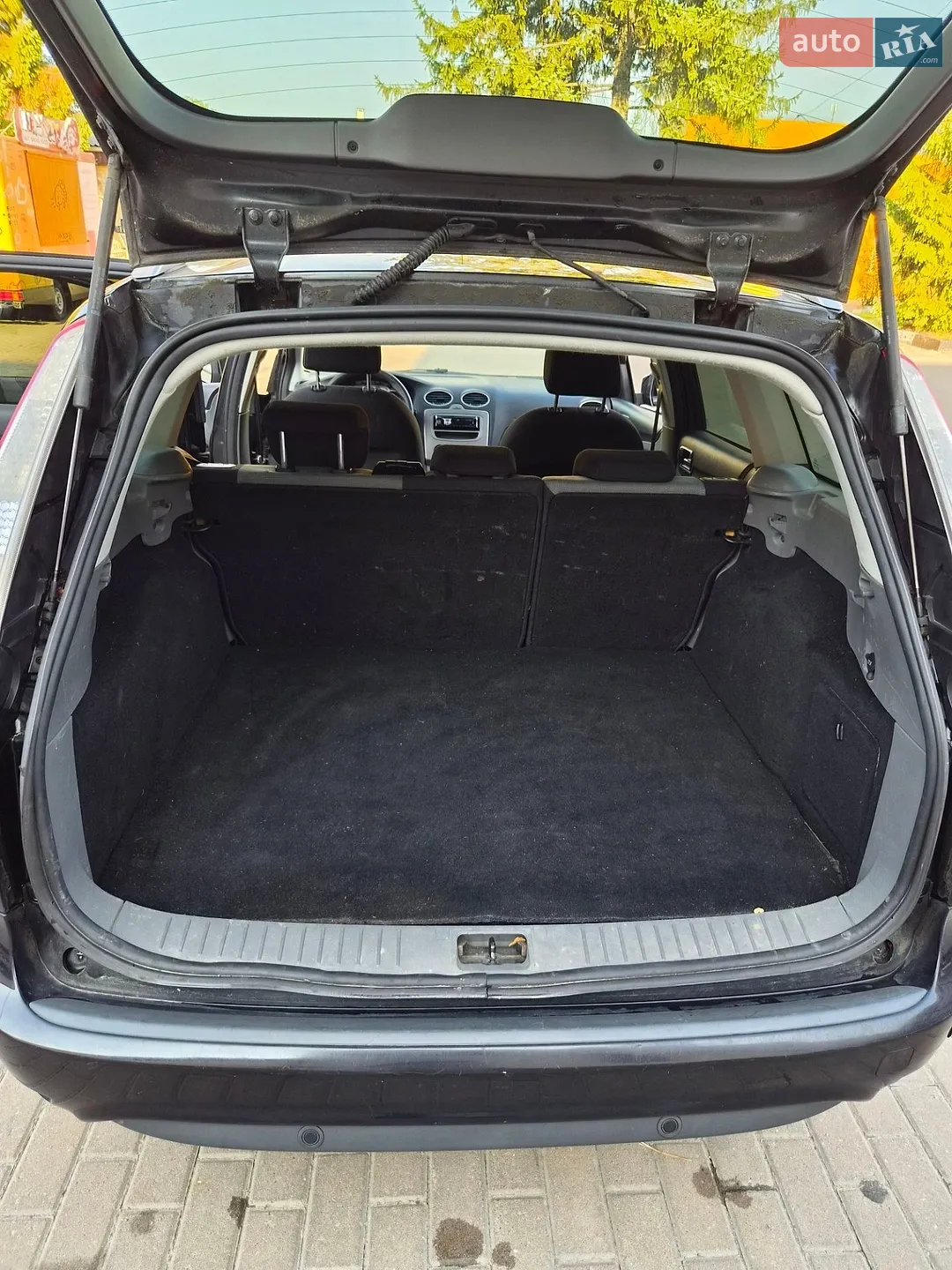 2010 Ford Focus - мініатюра 31
