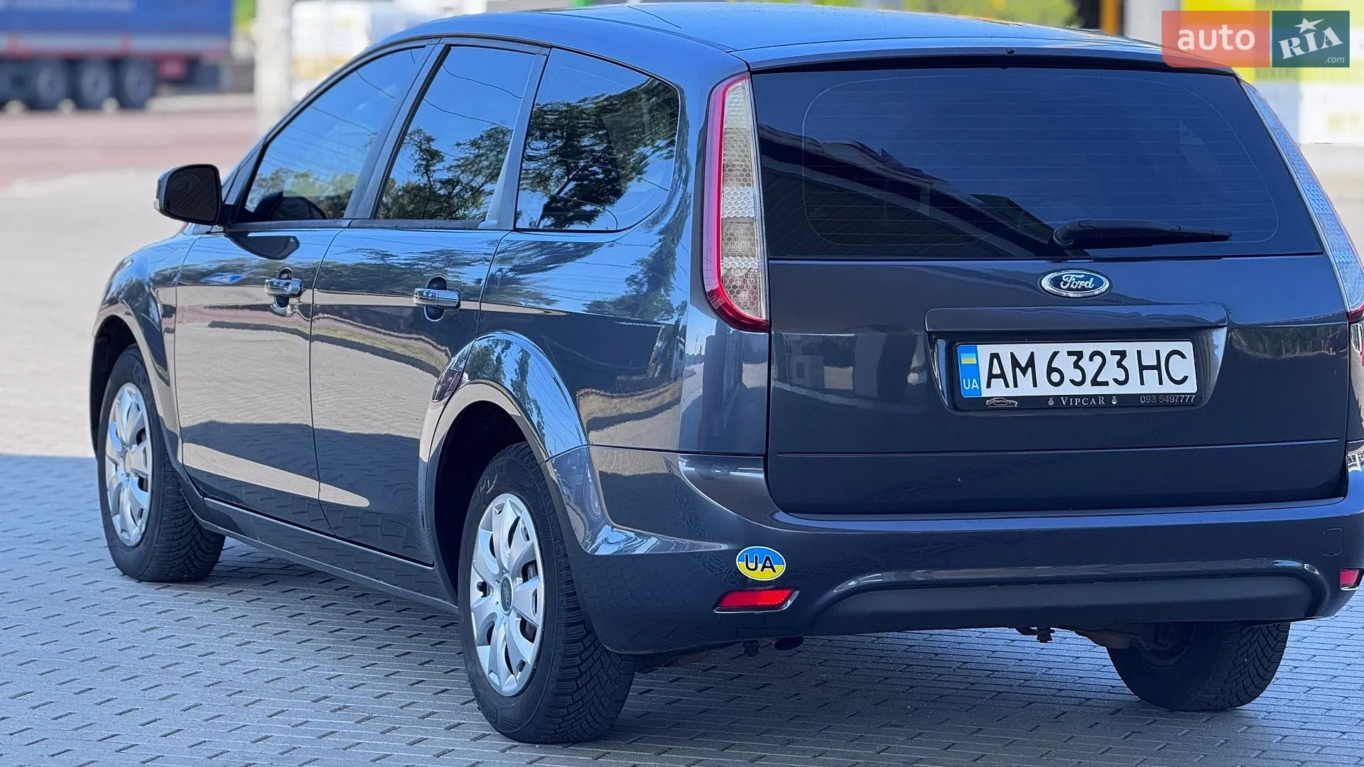 2010 Ford Focus - мініатюра 13