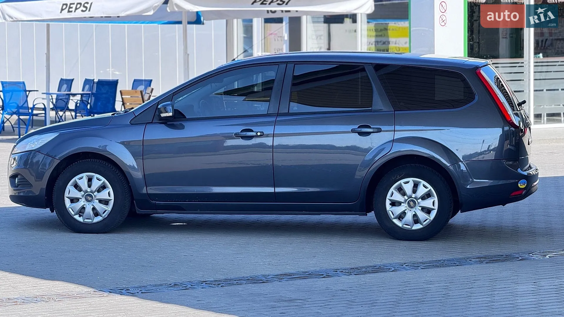 2010 Ford Focus - мініатюра 7