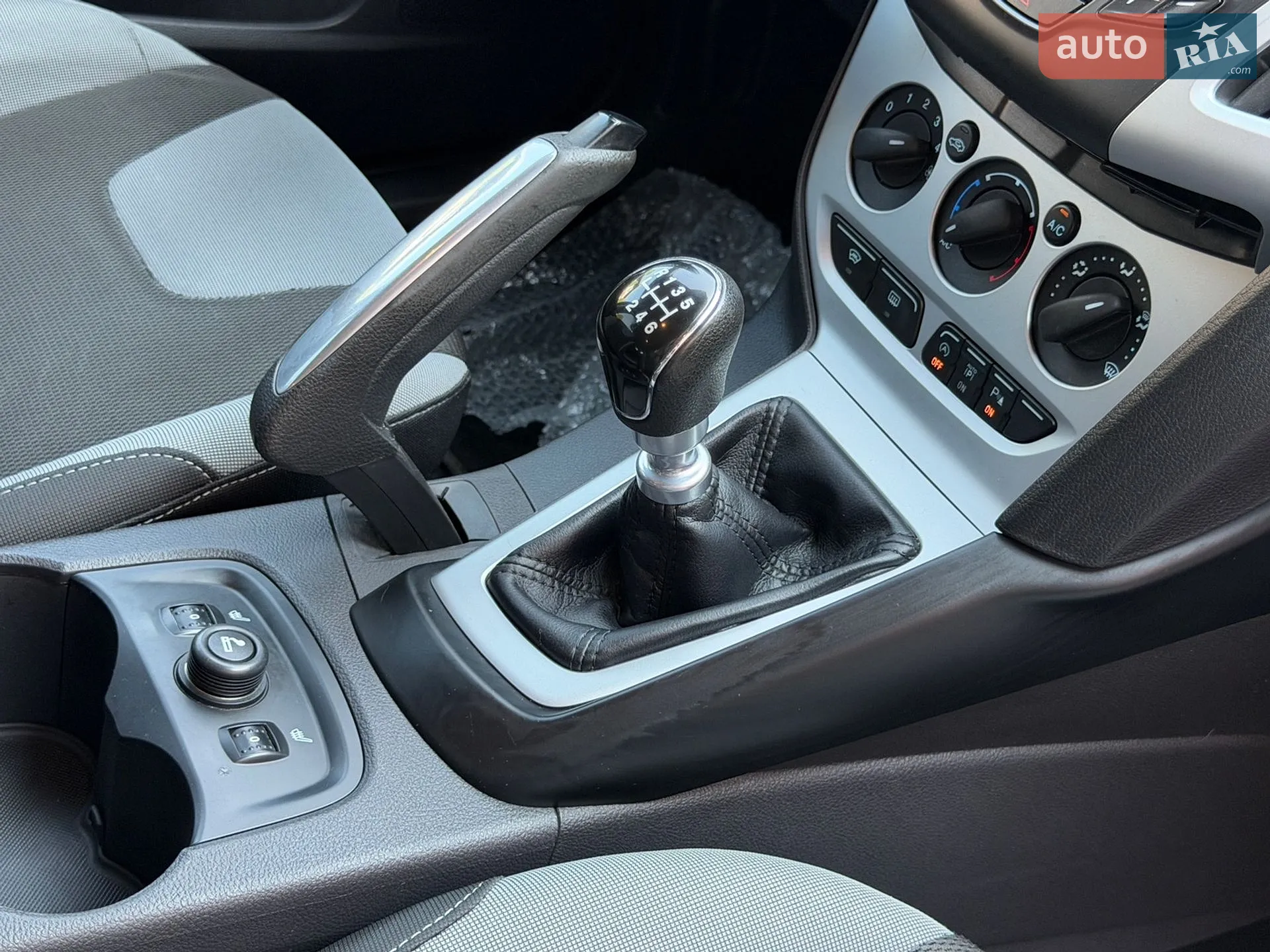 2012 Ford Focus - мініатюра 89