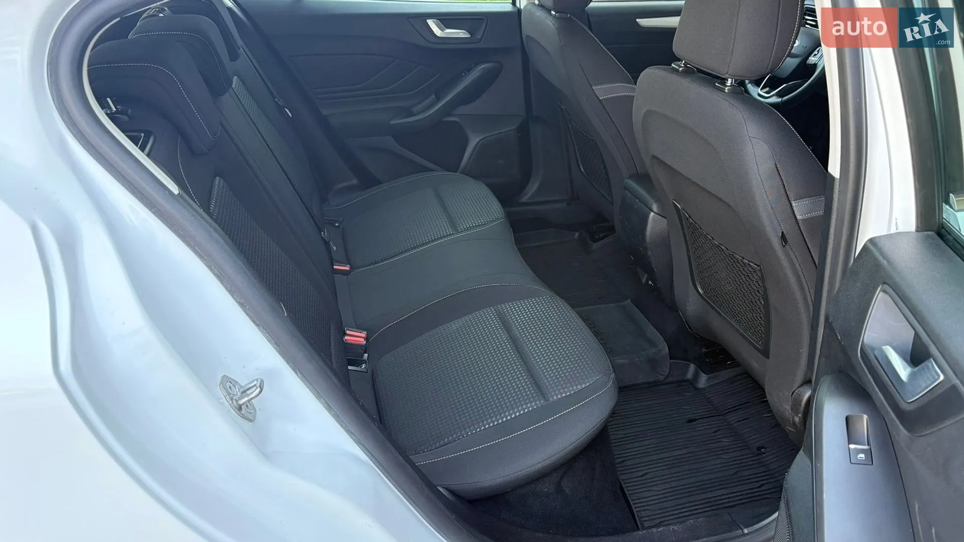2020 Ford Focus - мініатюра 7