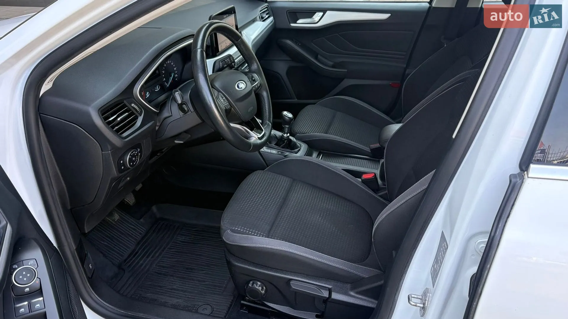 2020 Ford Focus - мініатюра 12