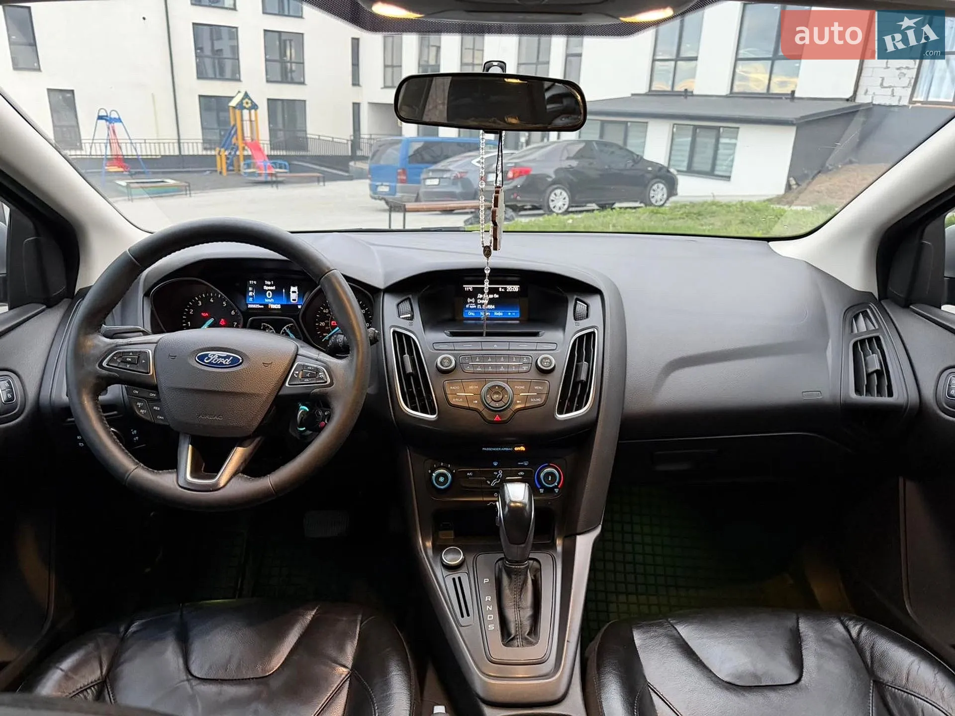 2016 Ford Focus - мініатюра 16