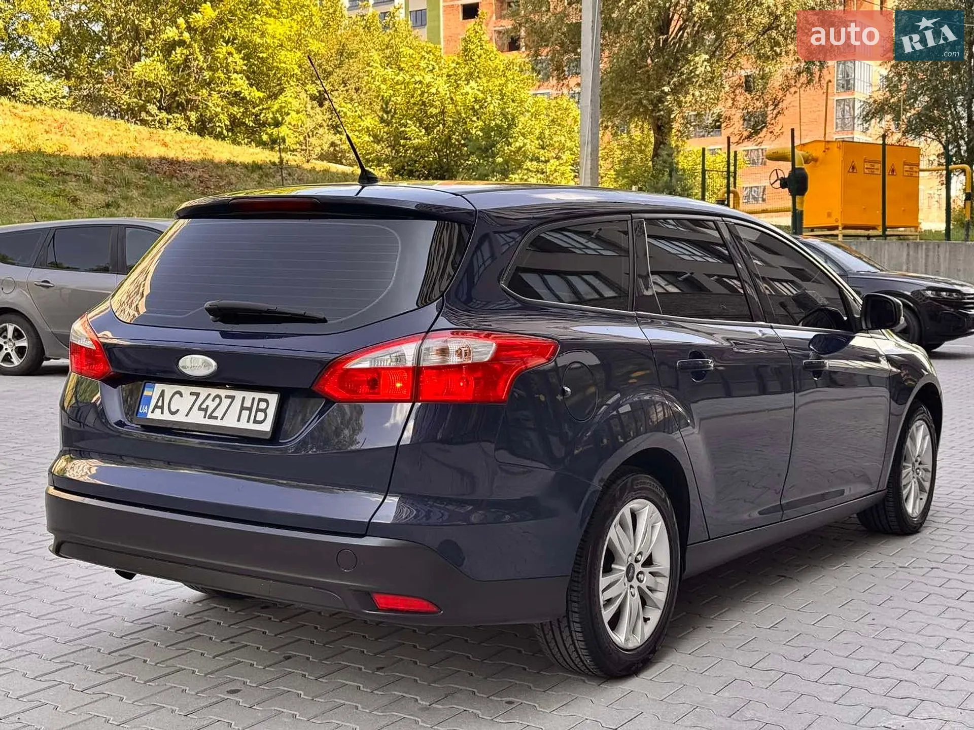 2011 Ford Focus - мініатюра 10