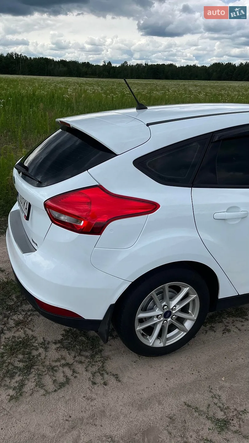 2017 Ford Focus - мініатюра 18