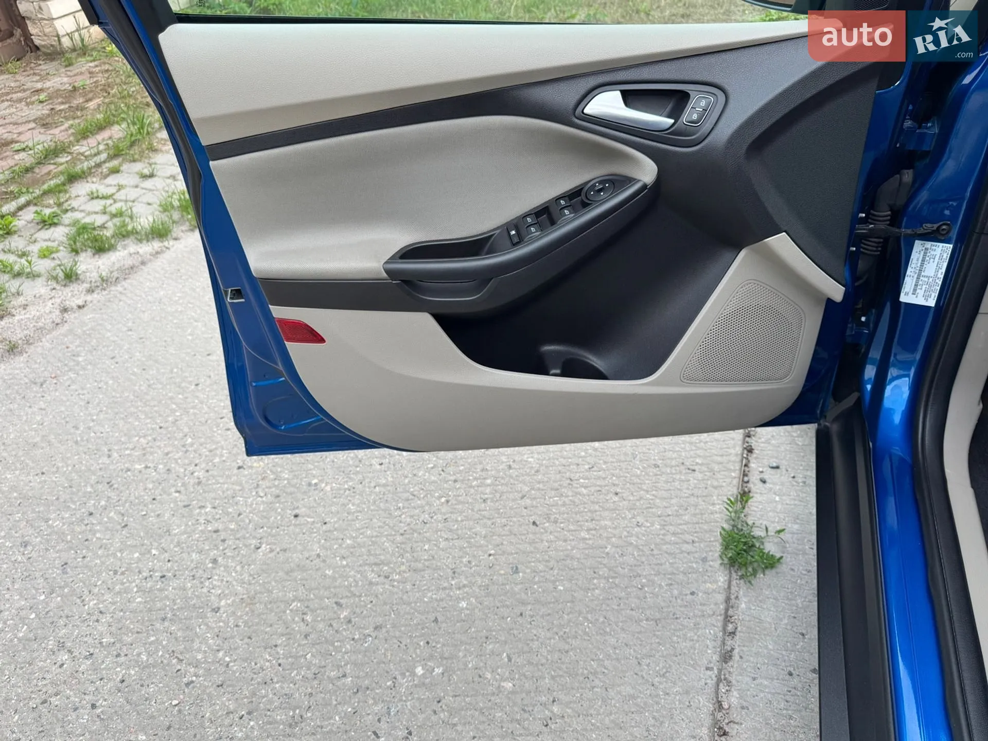 2018 Ford Focus - мініатюра 16