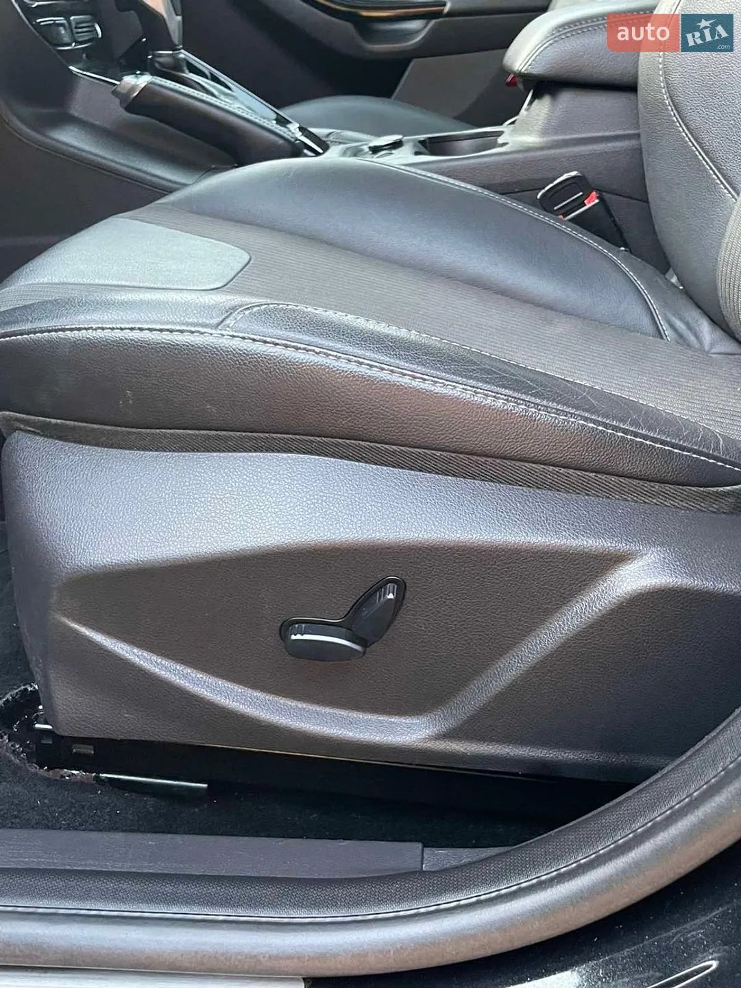 2013 Ford Focus - мініатюра 19