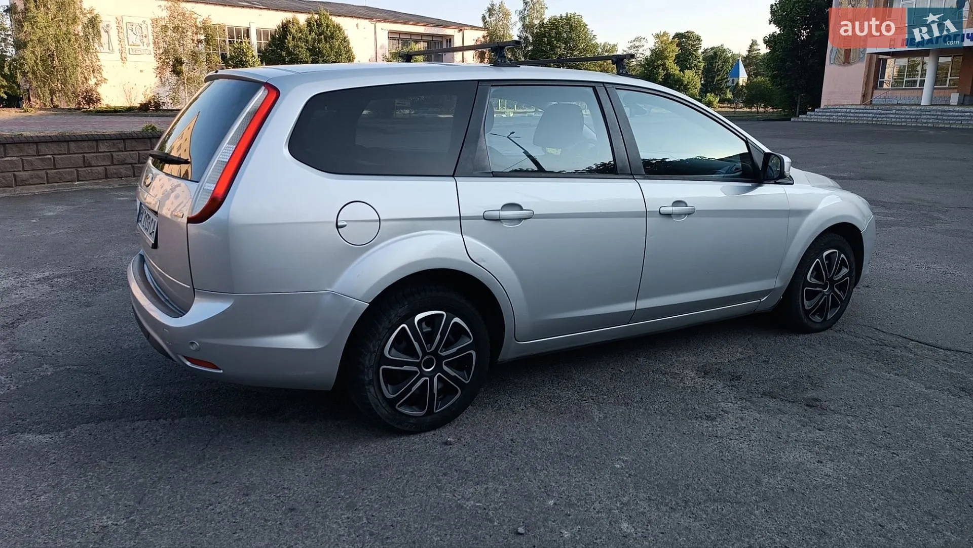 2010 Ford Focus - мініатюра 15