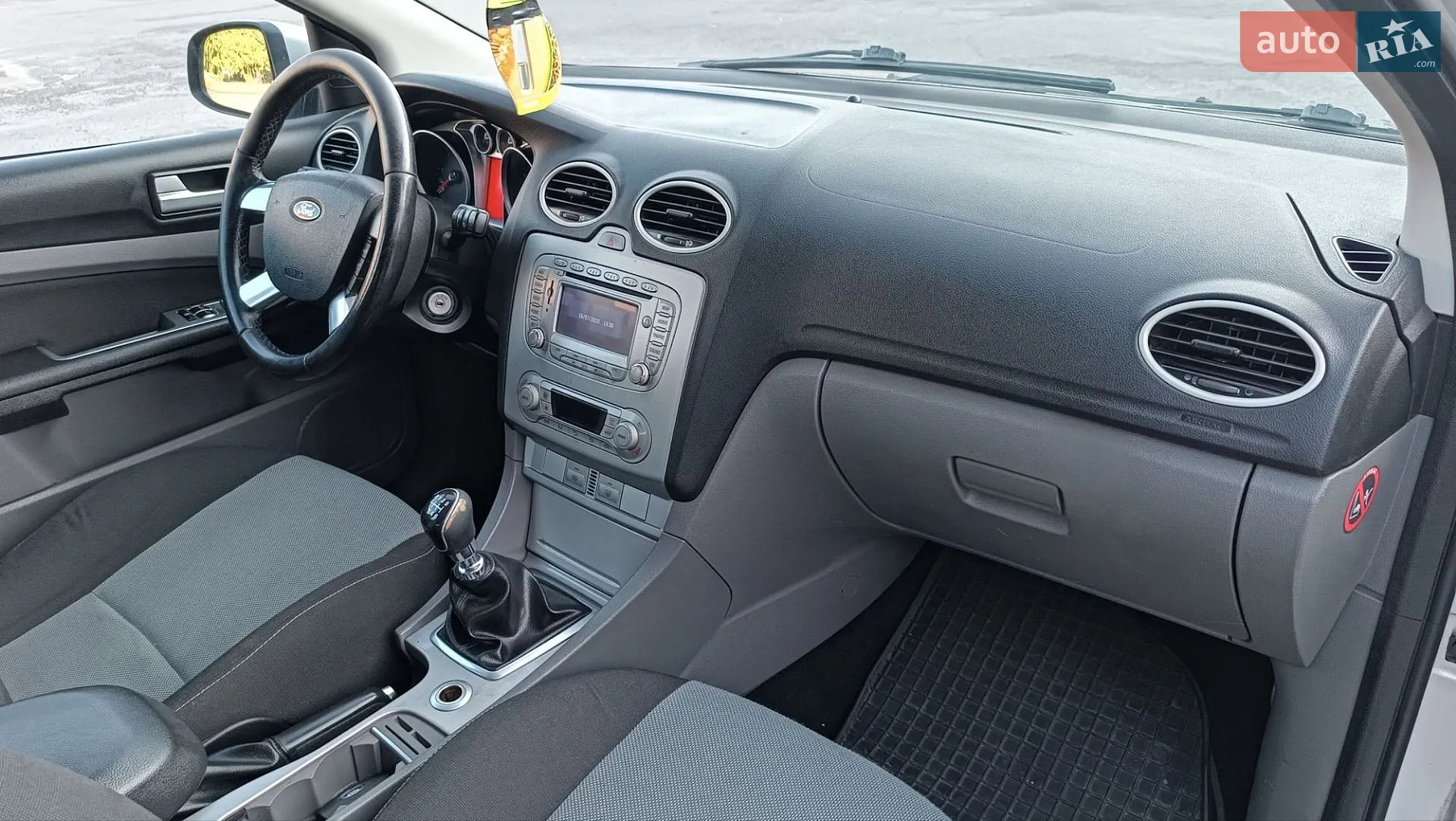 2010 Ford Focus - мініатюра 66