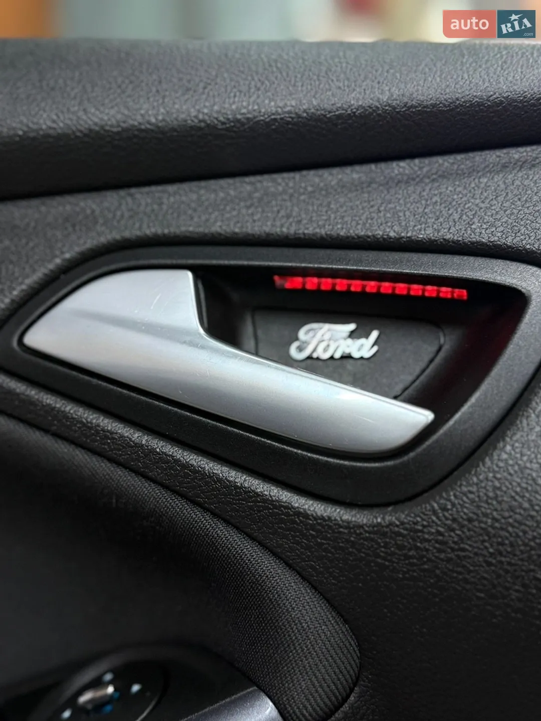 2013 Ford Focus - мініатюра 180