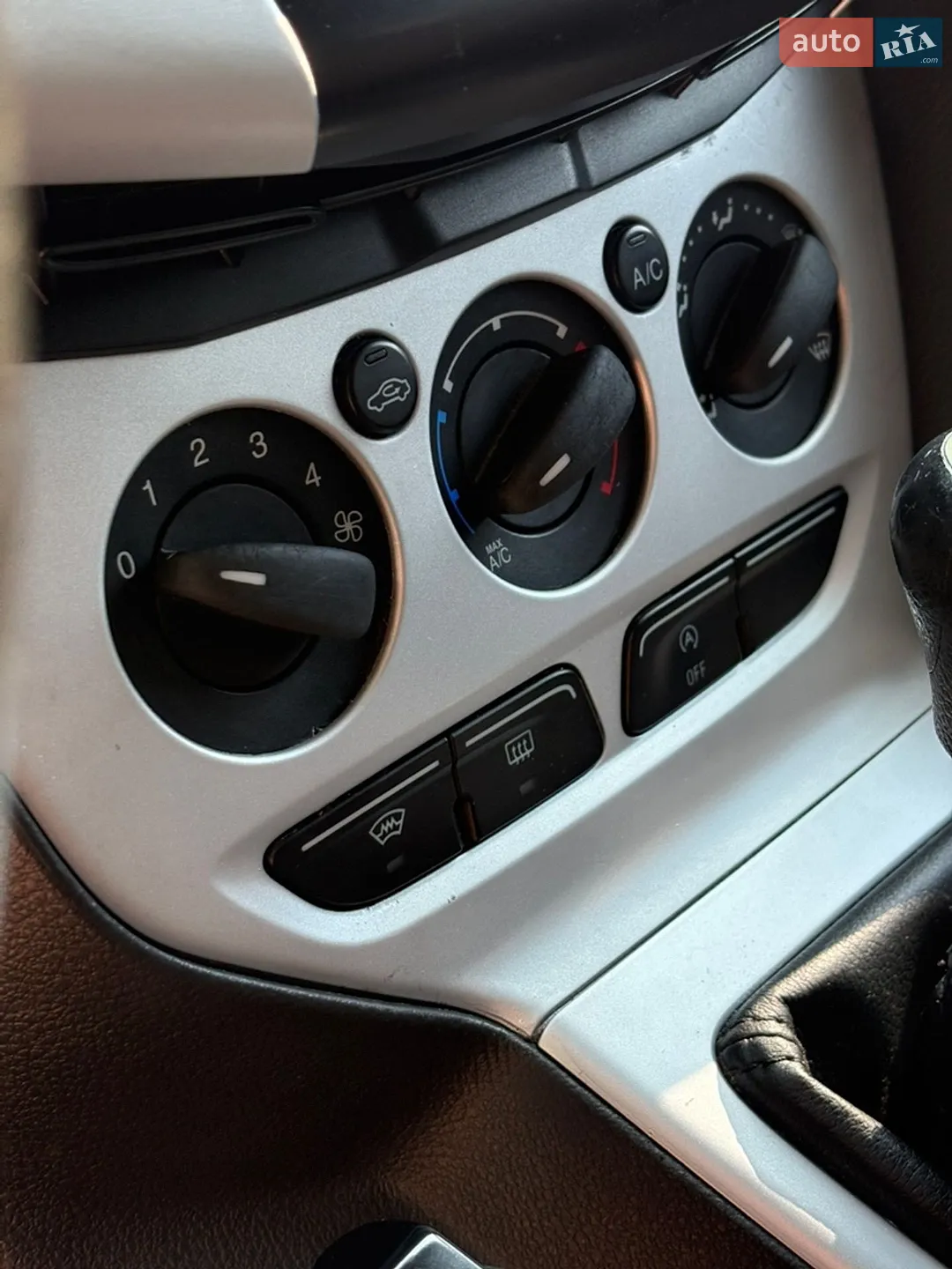 2012 Ford Focus - мініатюра 12