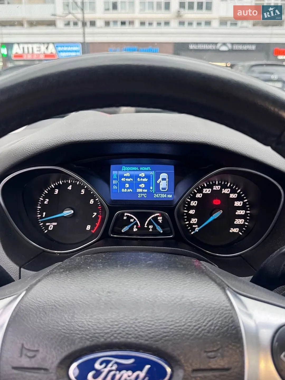 2011 Ford Focus - мініатюра 12