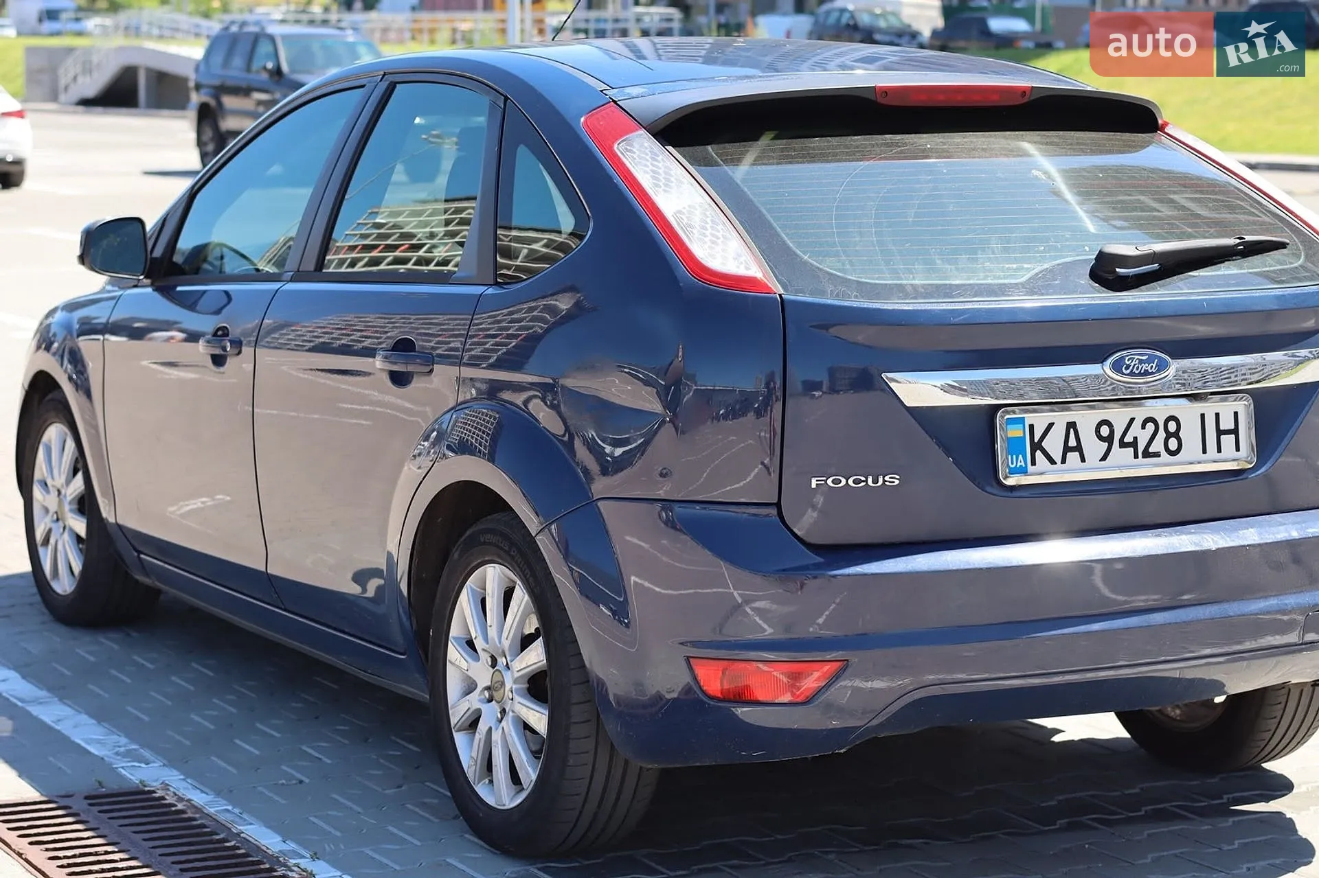 2010 Ford Focus - мініатюра 9