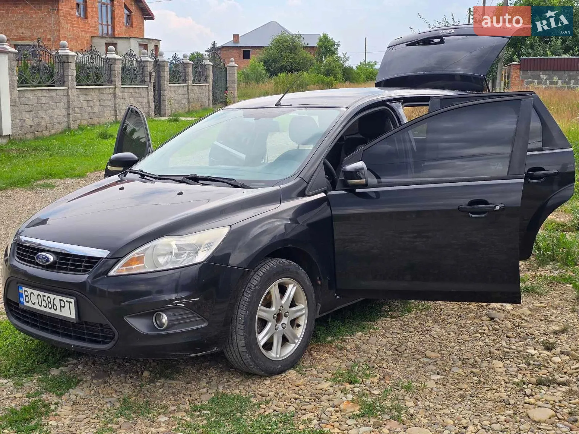 2010 Ford Focus - мініатюра 18