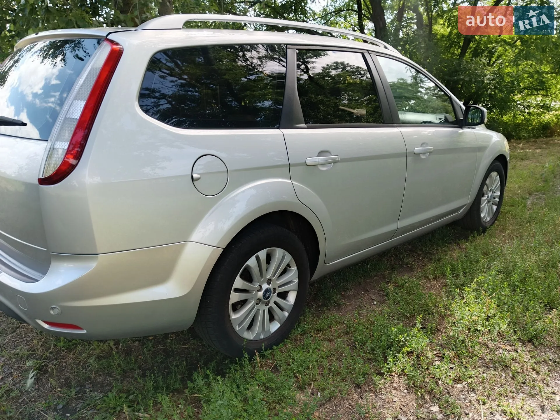 2010 Ford Focus - мініатюра 15