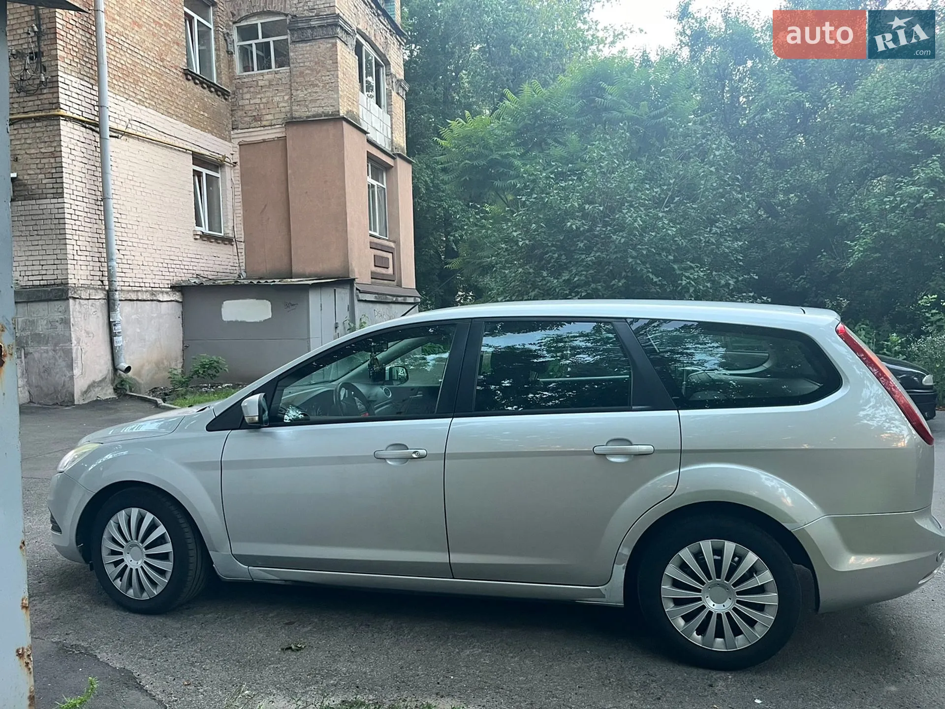 2010 Ford Focus - мініатюра 5