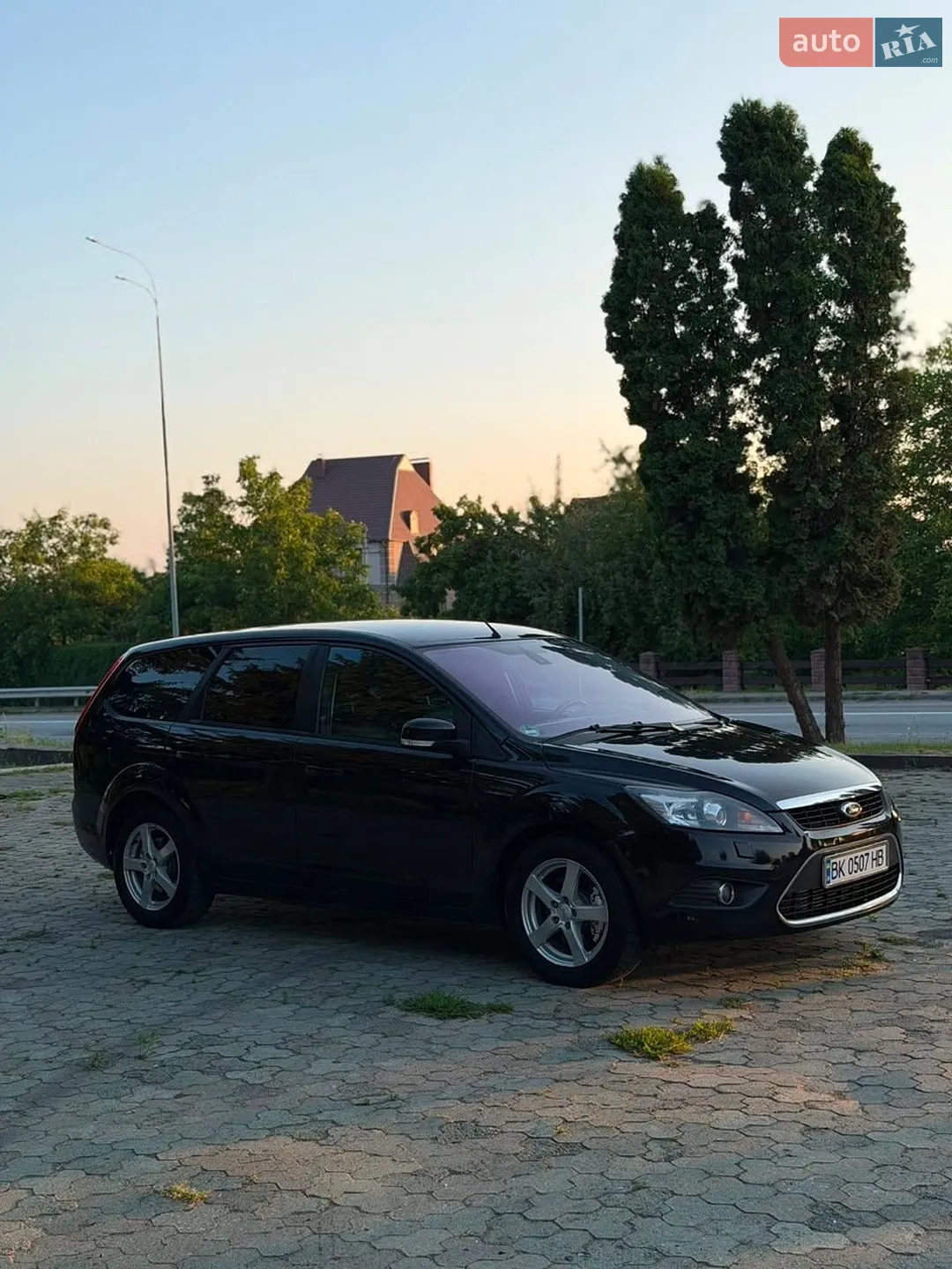2010 Ford Focus - мініатюра 10