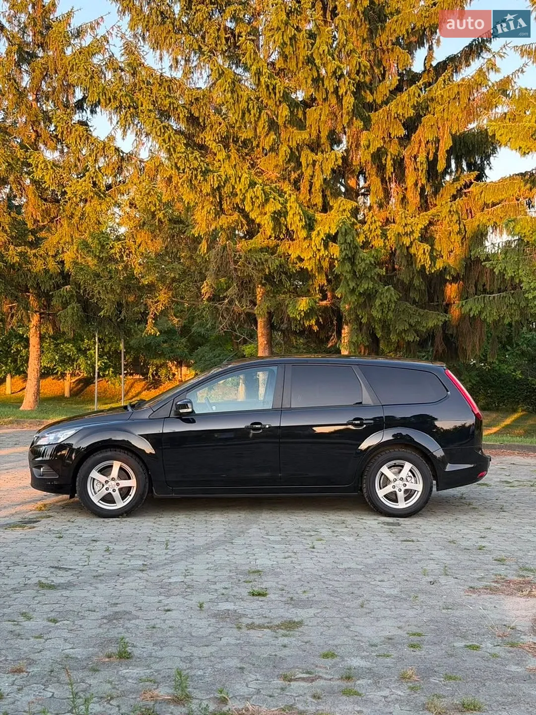 2010 Ford Focus - мініатюра 7