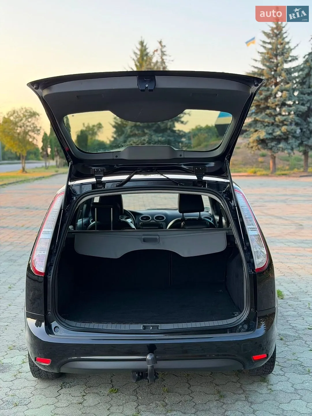 2010 Ford Focus - мініатюра 45