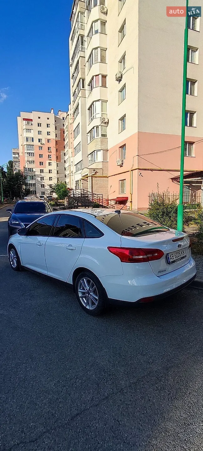 2017 Ford Focus - мініатюра 14