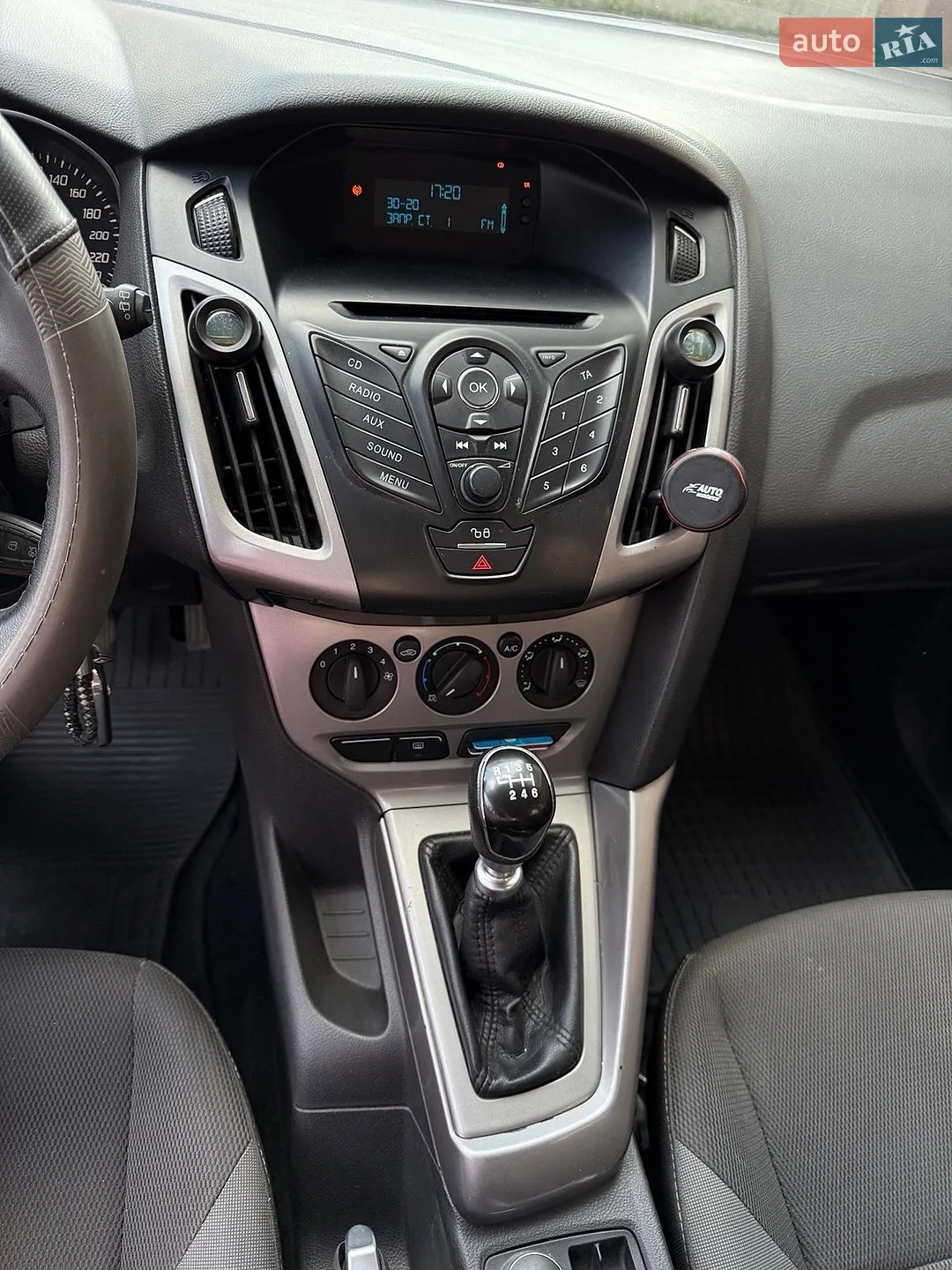2012 Ford Focus - мініатюра 18