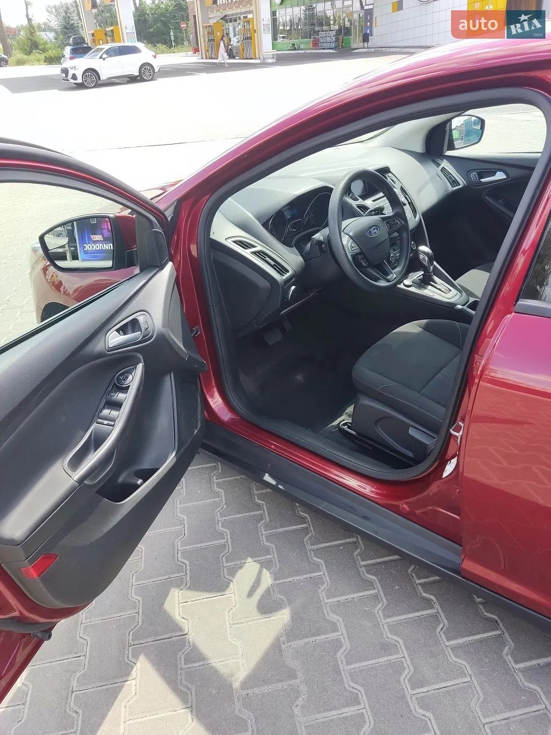 2016 Ford Focus - мініатюра 11