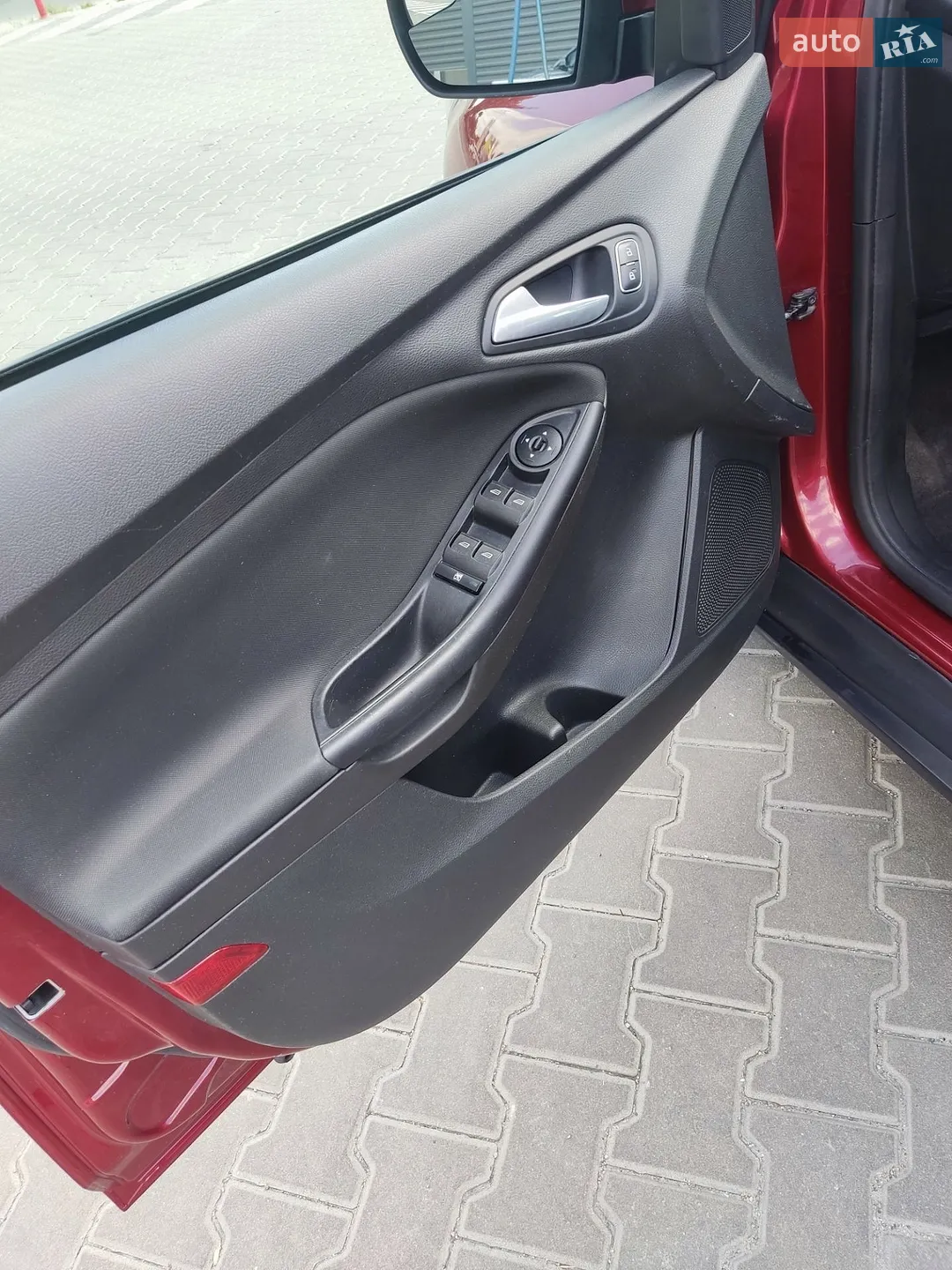 2016 Ford Focus - мініатюра 12