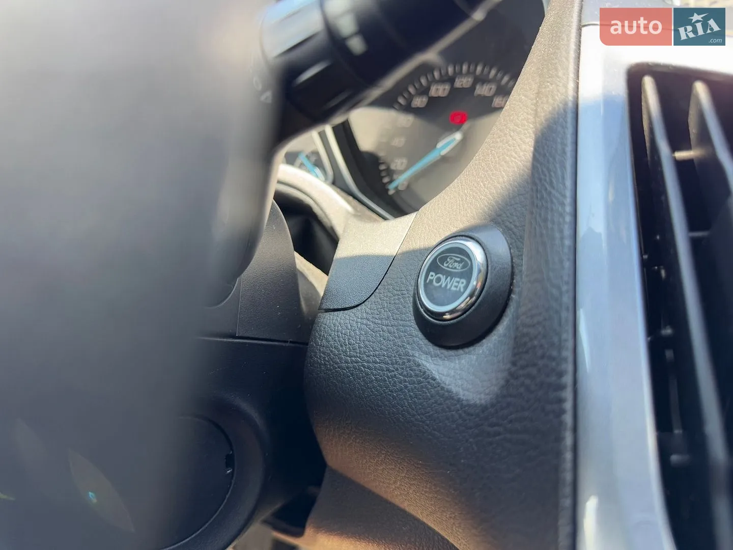 2013 Ford Focus - мініатюра 23