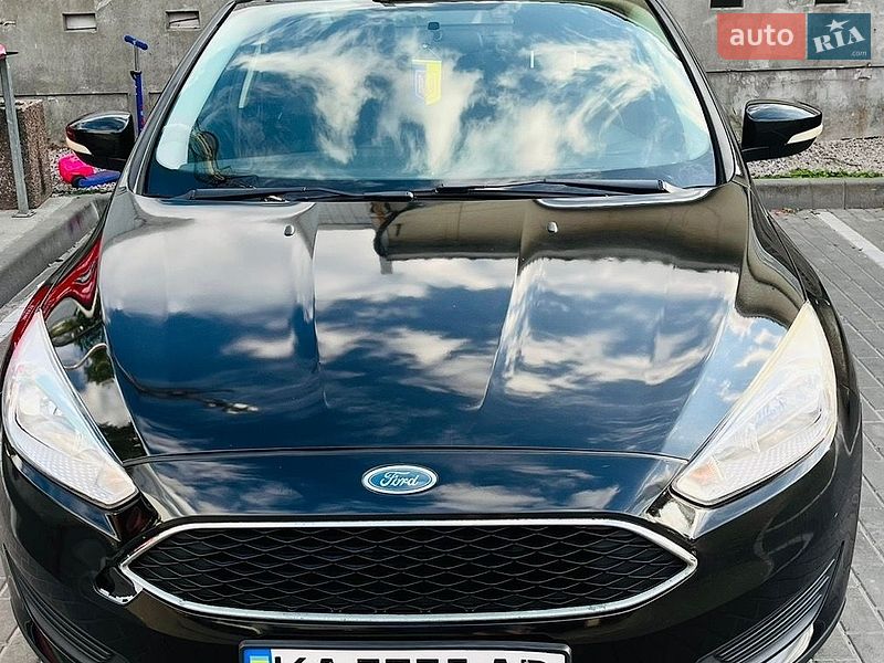 Седан Ford Focus 2015 в Києві