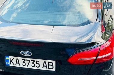 Седан Ford Focus 2015 в Києві