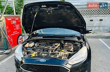 Седан Ford Focus 2015 в Києві
