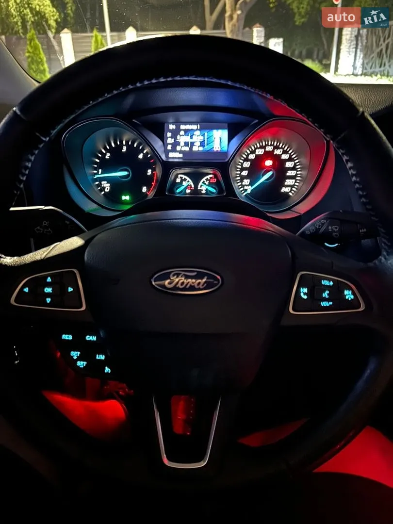 2013 Ford Focus - мініатюра 18