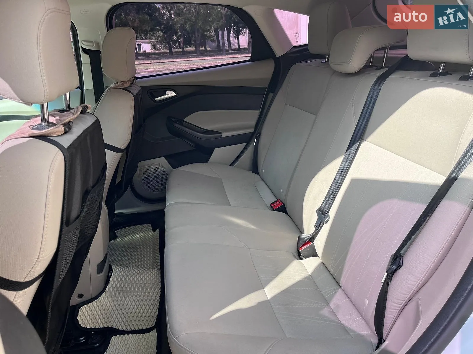 2018 Ford Focus - мініатюра 17