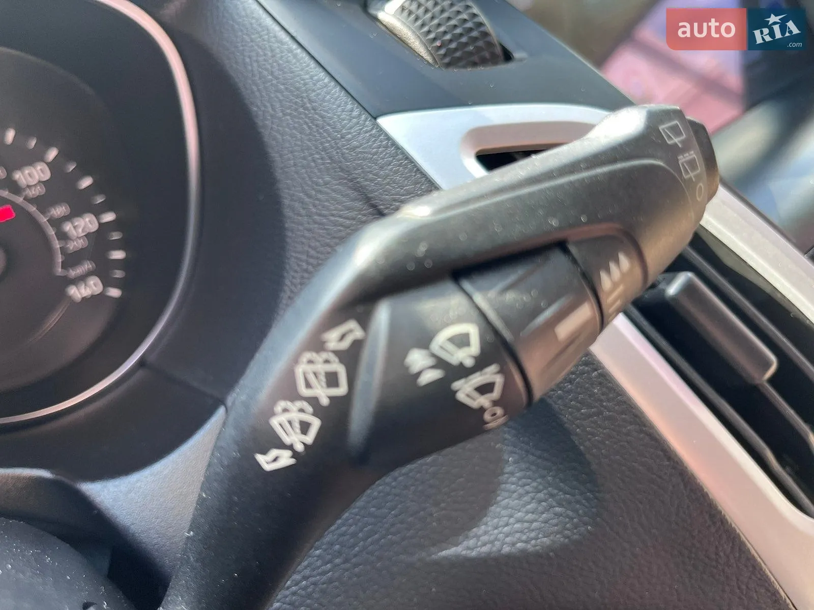 2018 Ford Focus - мініатюра 28